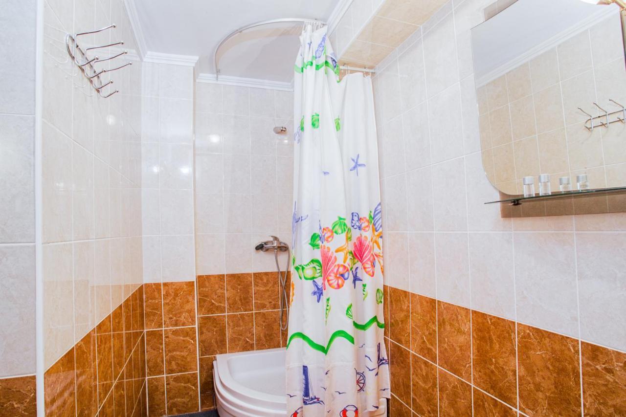 Institutul Muncii Hotel Chişinău Eksteriør billede