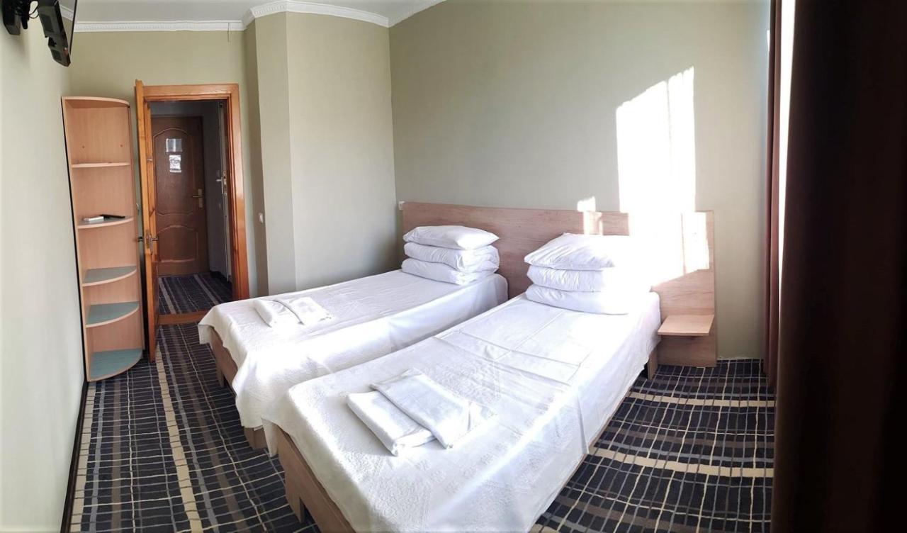 Institutul Muncii Hotel Chişinău Eksteriør billede
