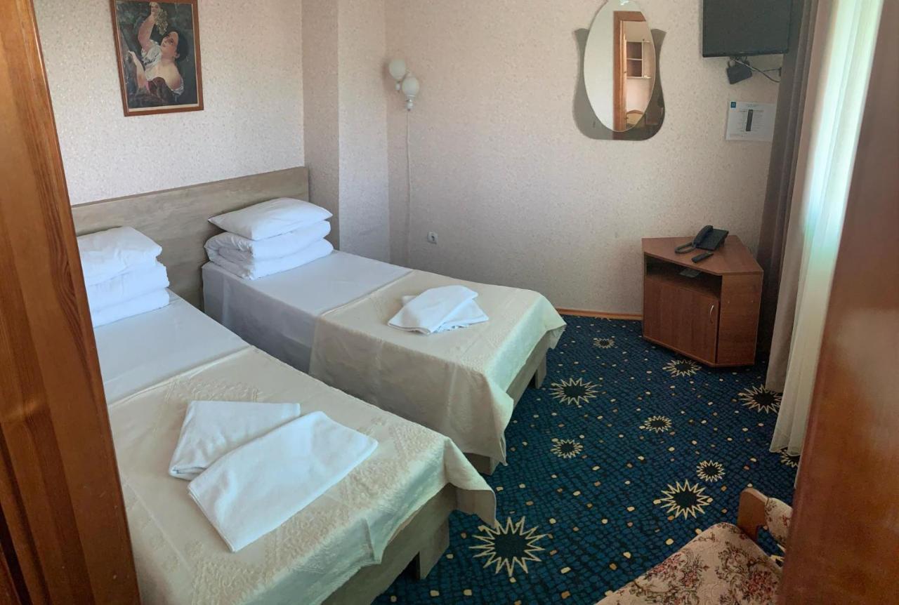 Institutul Muncii Hotel Chişinău Eksteriør billede