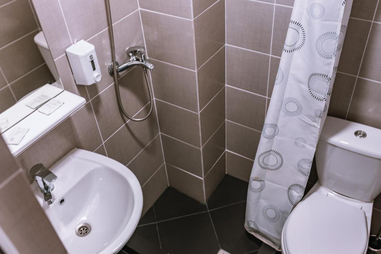 Institutul Muncii Hotel Chişinău Eksteriør billede
